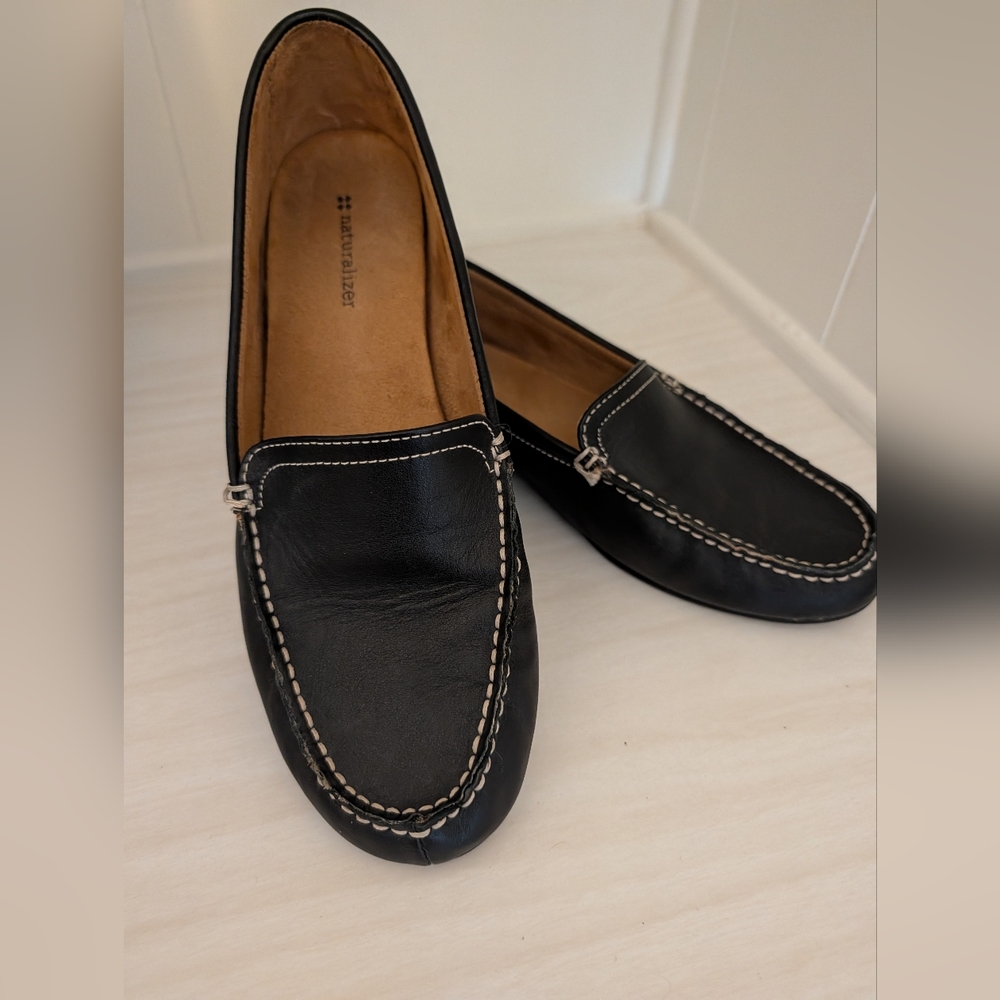 Naturalizer Black Loafers Size 10